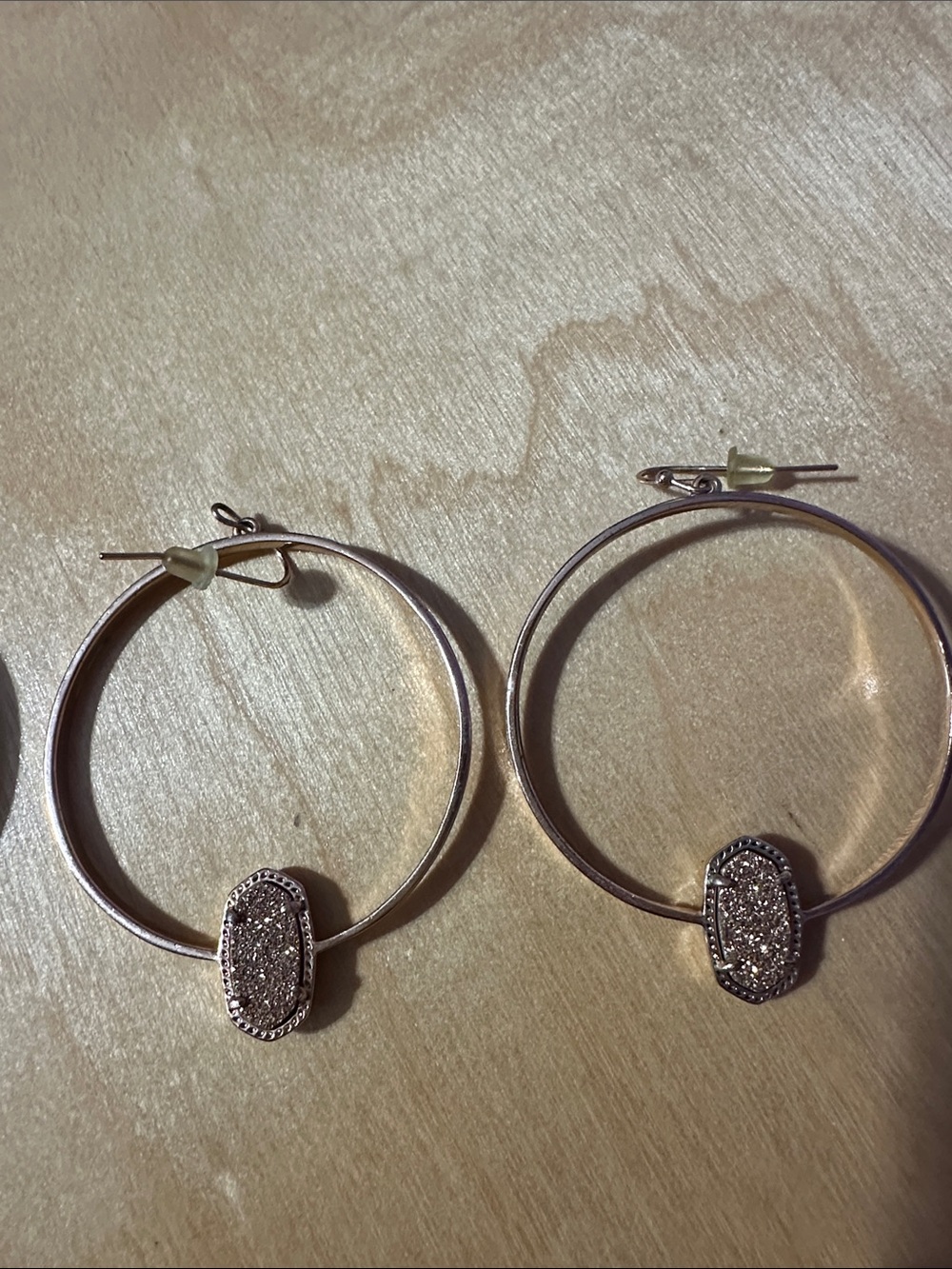 Bundled Kendra Scott earrings - Picture 3 of 5